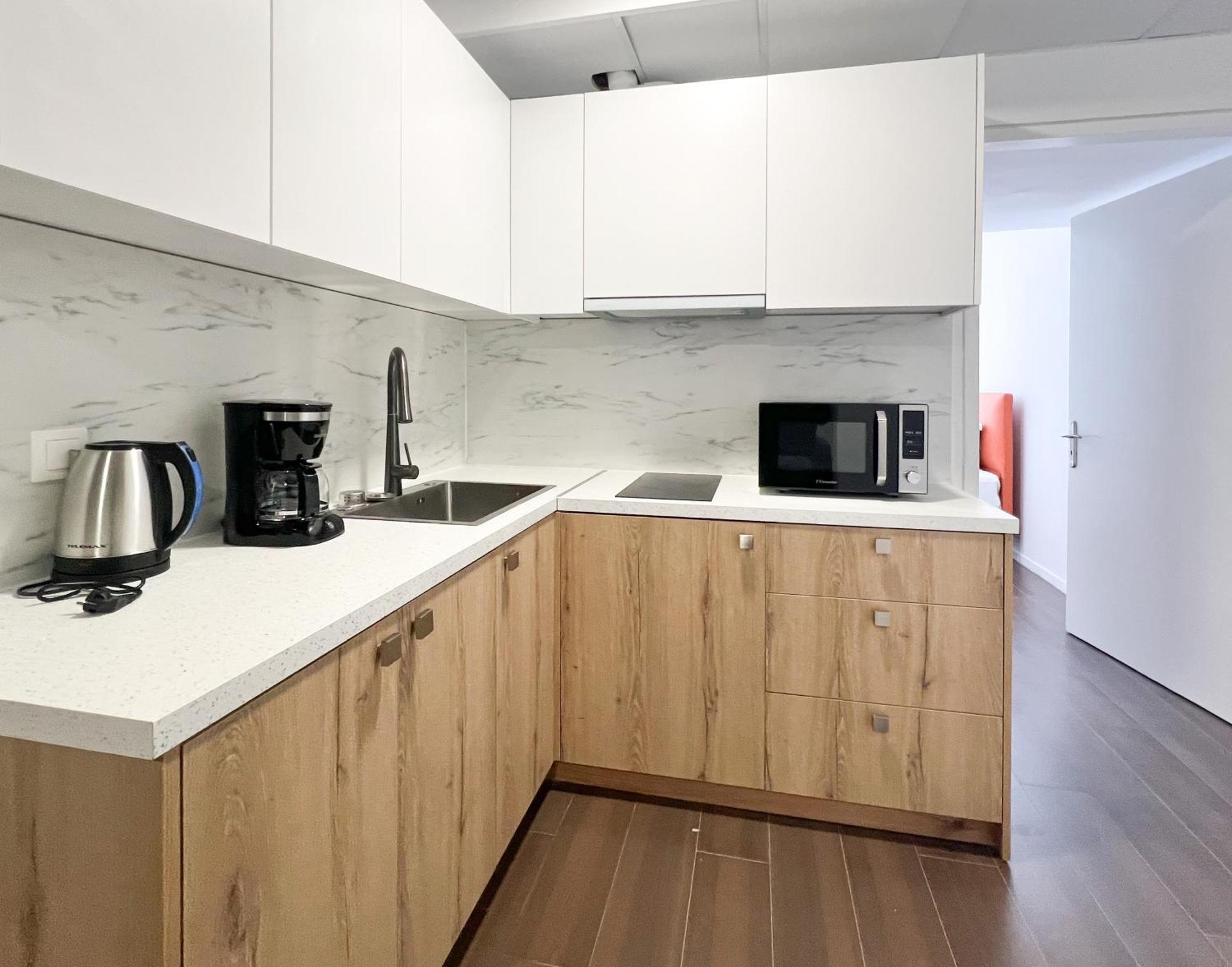 Anhome K11 Serviced Apartments Plus Atene Esterno foto