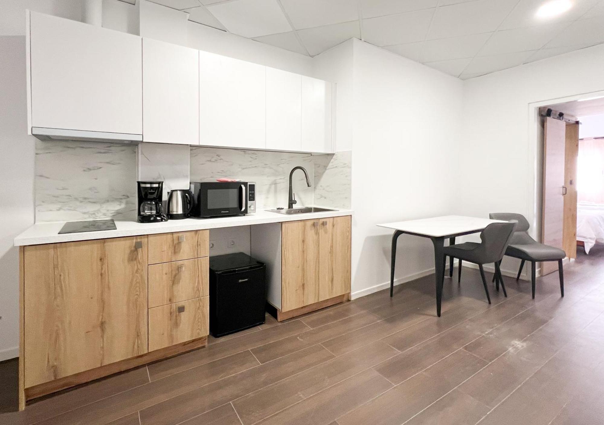 Anhome K11 Serviced Apartments Plus Atene Esterno foto