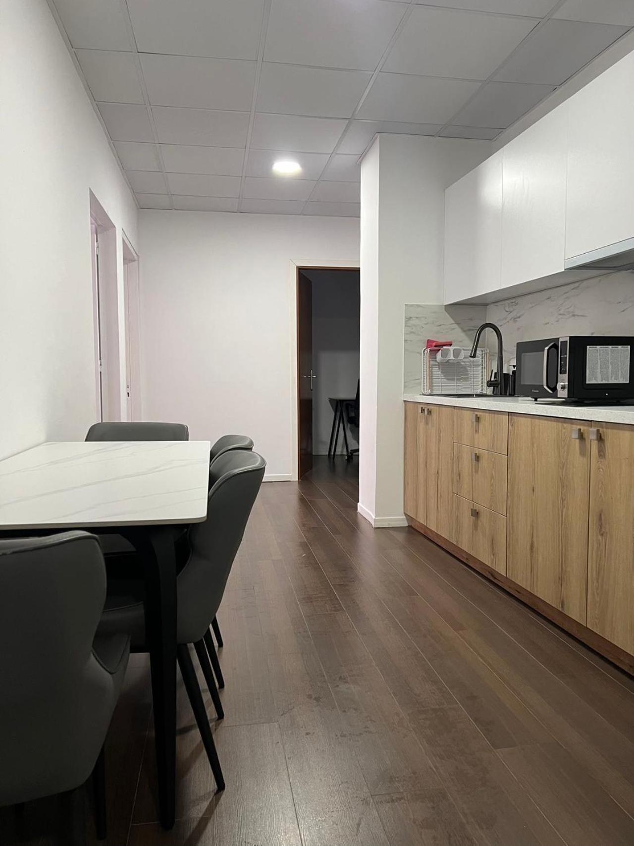 Anhome K11 Serviced Apartments Plus Atene Esterno foto